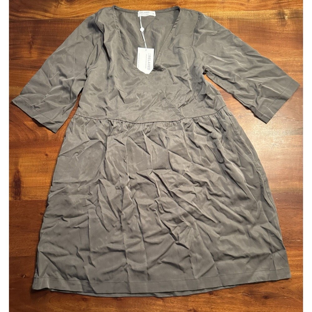 NWT LA Relaxed Vivian Dress Womenโs M Olive Green Whole Foods Babydoll Lyocell